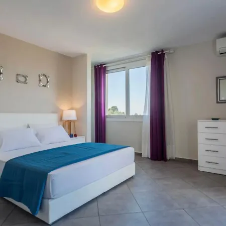 Aegean Breeze וילה