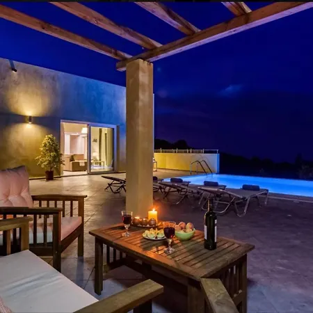 Aegean Breeze העיירה סקיאתוס