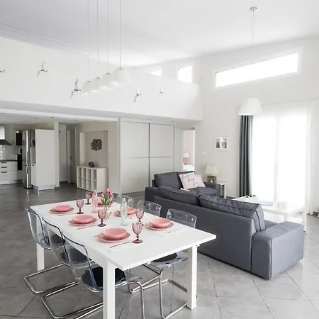 וילה Aegean Breeze העיירה סקיאתוס