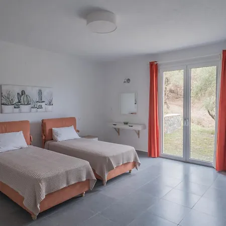 Villa Aegean Breeze *