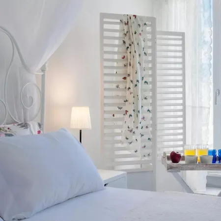 فيلة Aegean Breeze