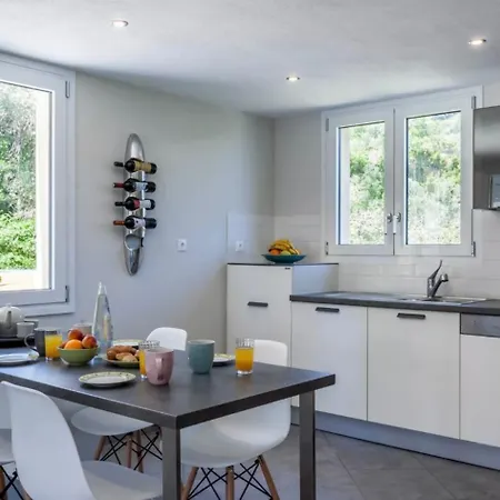 Aegean Breeze فيلة *