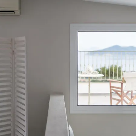 Villa Aegean Breeze *