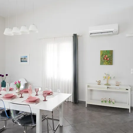 Aegean Breeze مدينة سكياثوس