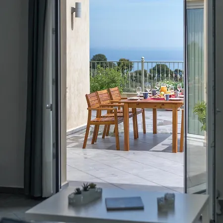 Villa Aegean Breeze