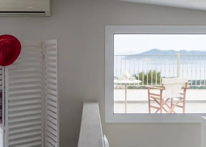 Villa Aegean Breeze *