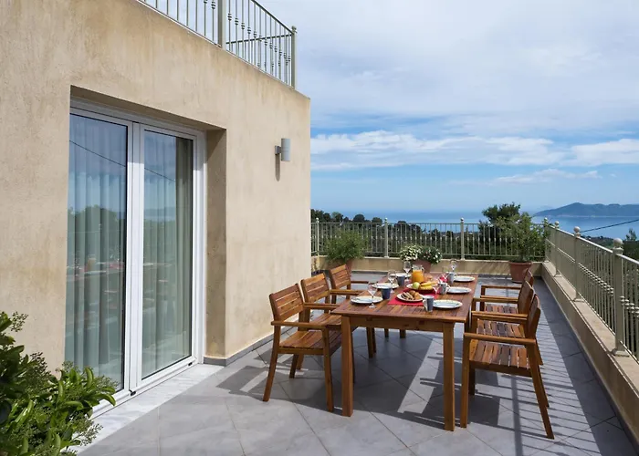 Villa Aegean Breeze *