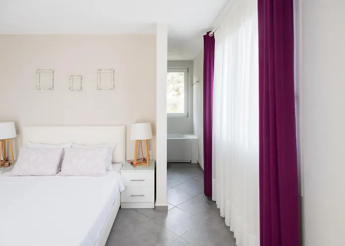 Villa Aegean Breeze Skiathos